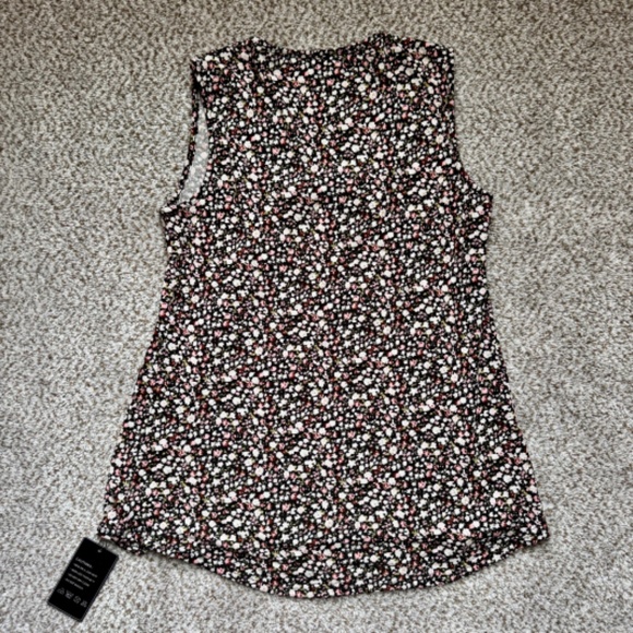 Smocked Casual Summer Square Neck Sleeveless Floral Blouse - Picture 7 of 7